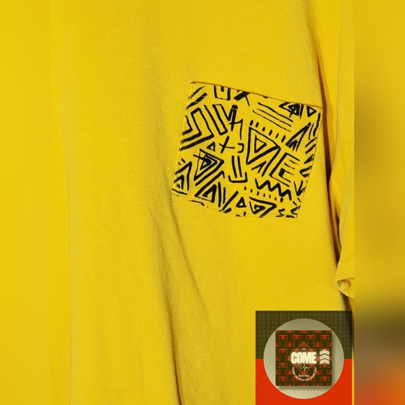 Forever 21s' "The Charlie" pocket t-shirt with abstract design on pocket. - Picture 4 of 5